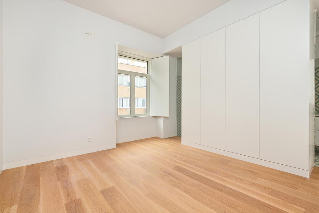 Apartamento T3 com estacionamento