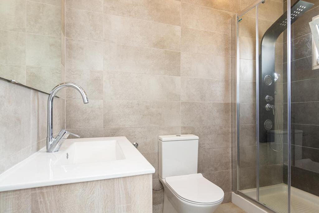 PF21723, Apartamento T5, Lisboa