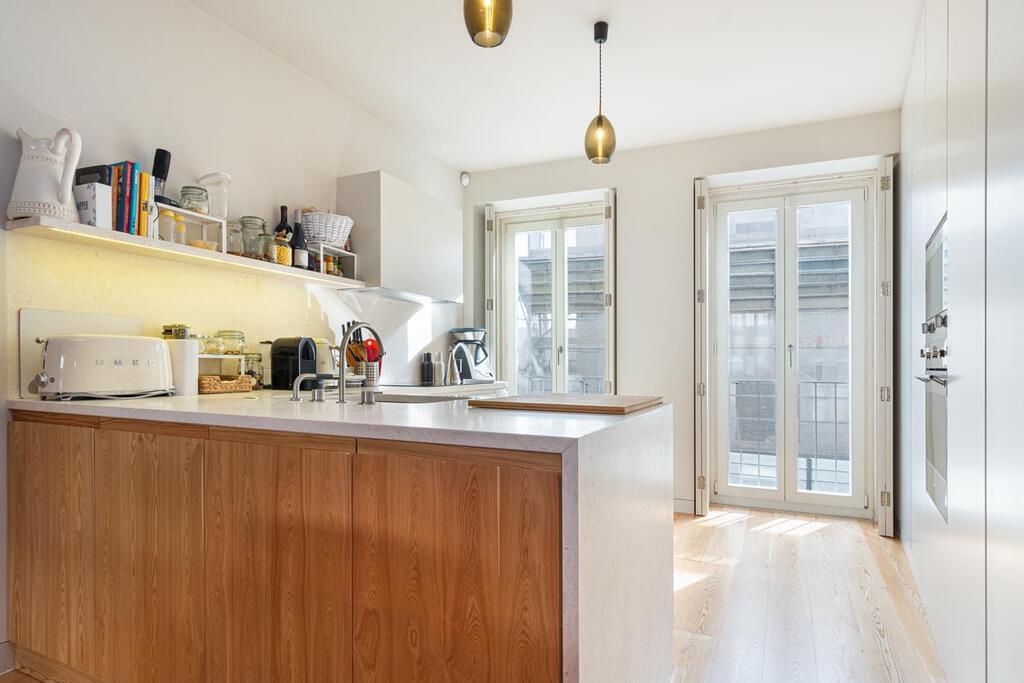 3 bedroom villa with parking