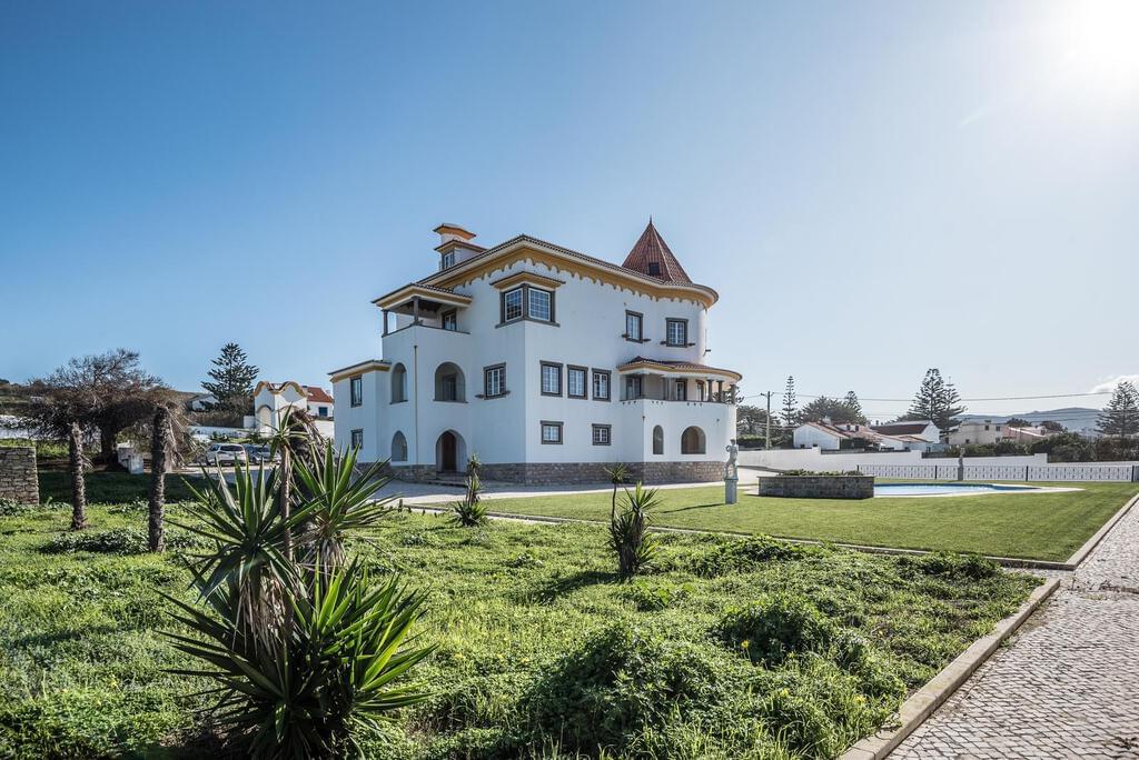 Moradia T10 com piscina