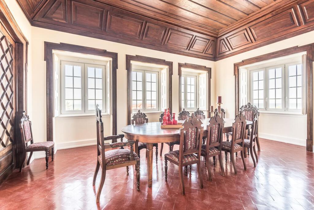 Moradia T10 com piscina