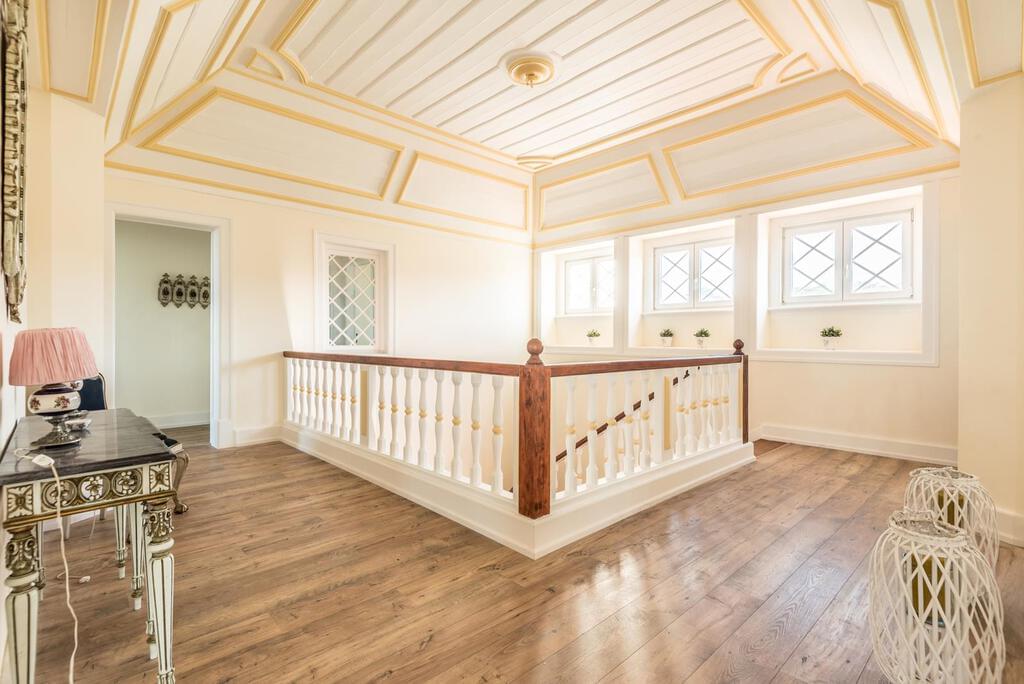 Moradia T10 com piscina