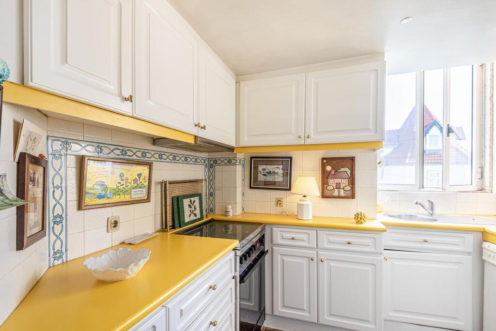 Appartement T2 duplex avec piscine dans un condominium fermé