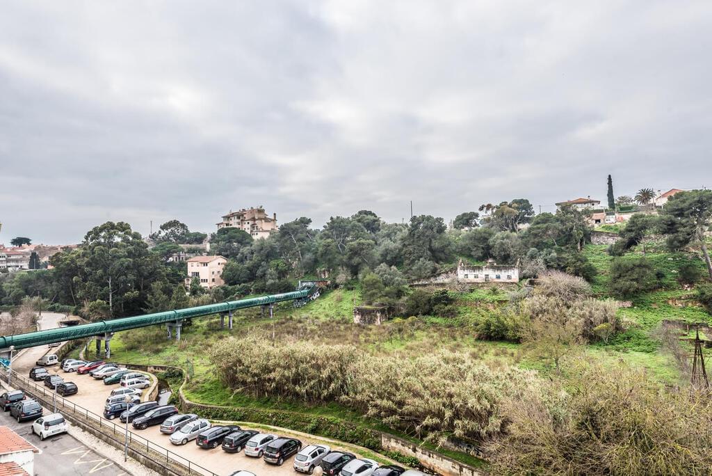 Apartamento T3 com estacionamento