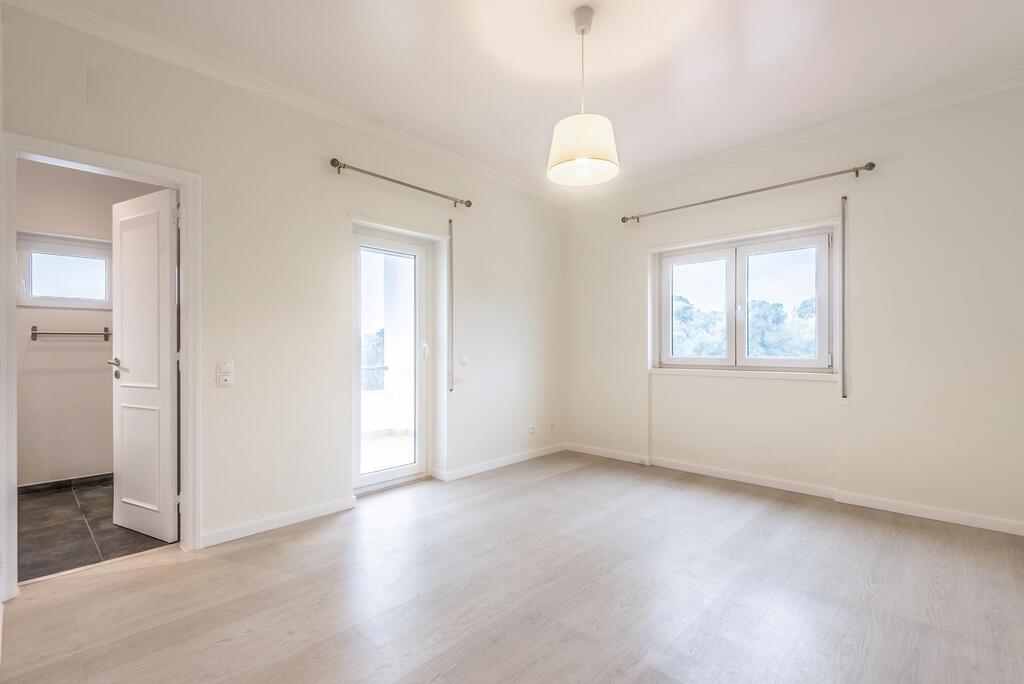 Apartamento T3 com estacionamento