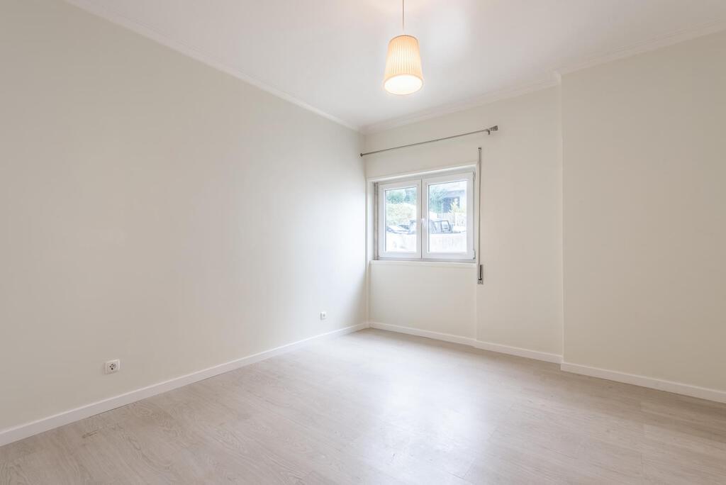 Apartamento T3 com estacionamento