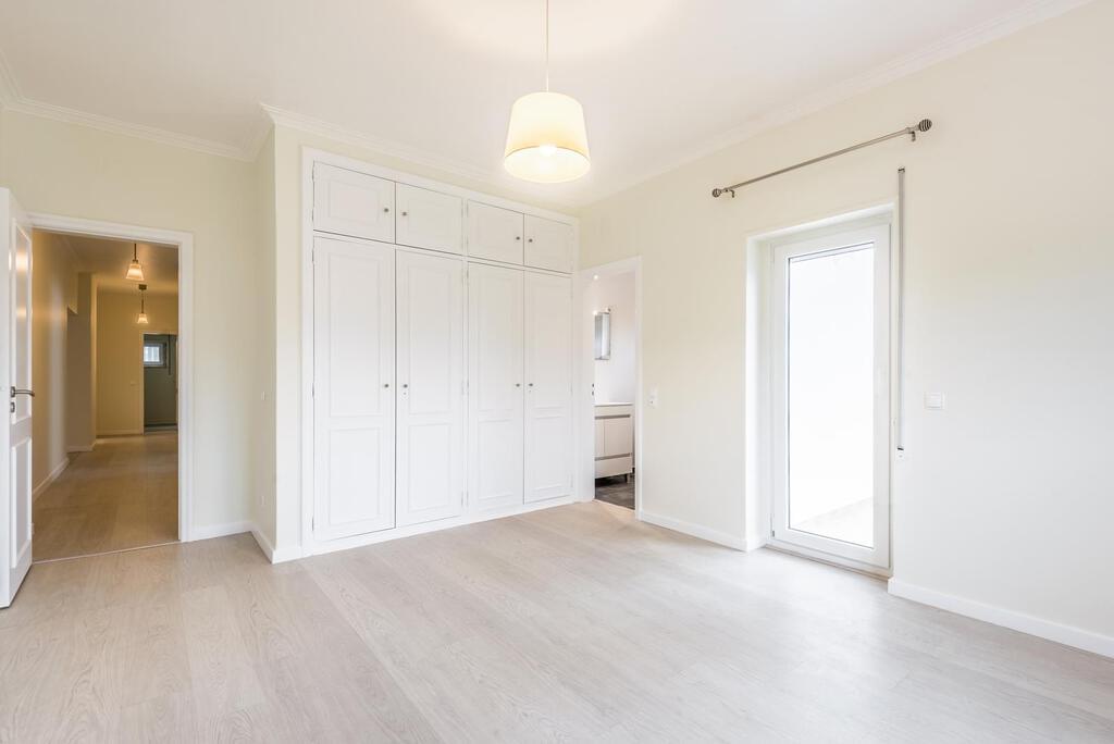 Apartamento T3 com estacionamento