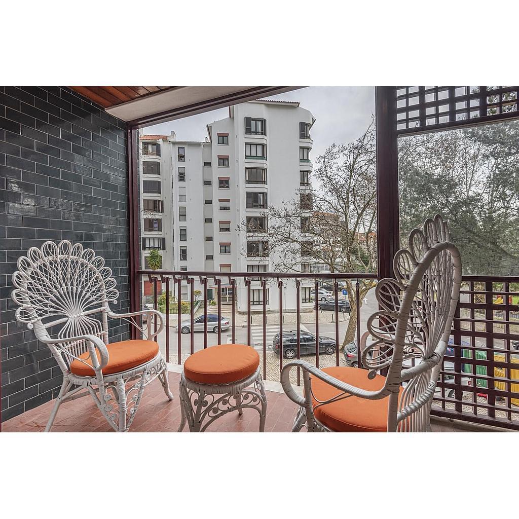 1 Bedroom Apartment with a view, Monte Estoril, Cascais