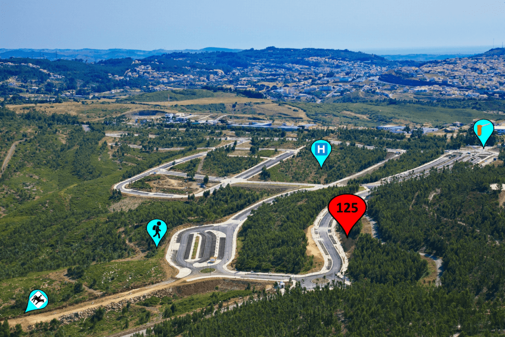 Land 701 m2 in Belas Clube de Campo, Belas Clube de Campo, Sintra