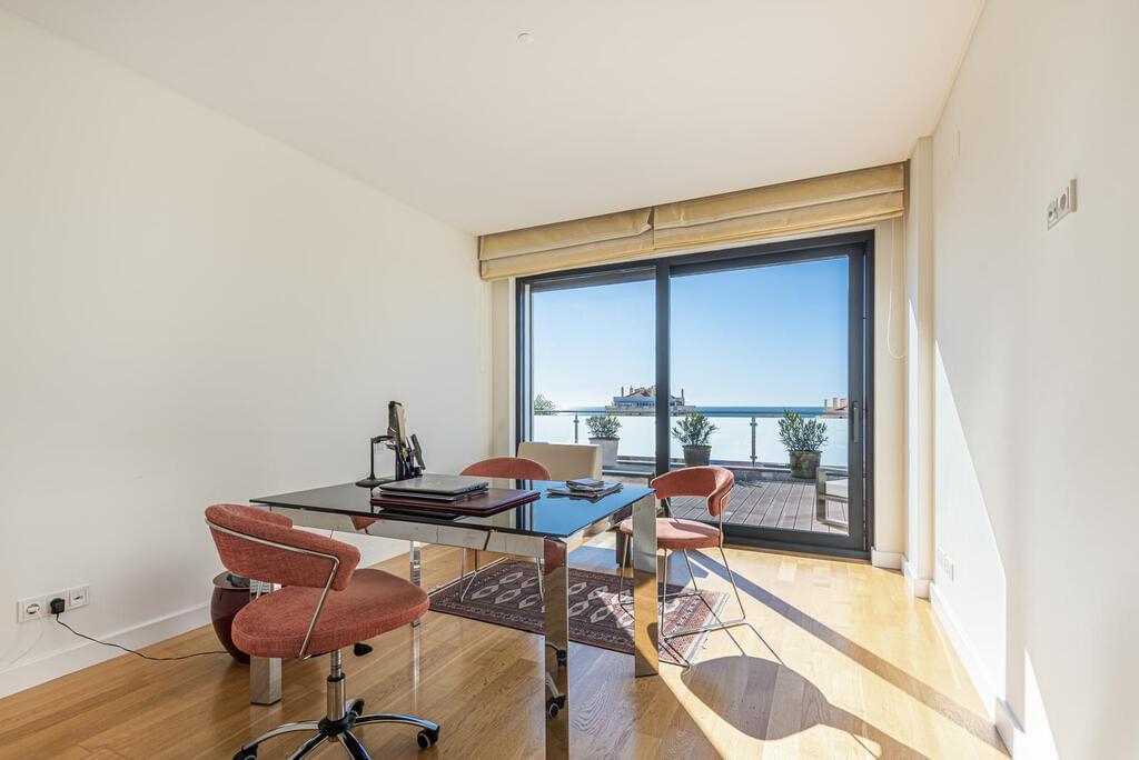 Maison normal T4+1 avec piscine dans un condominium fermé