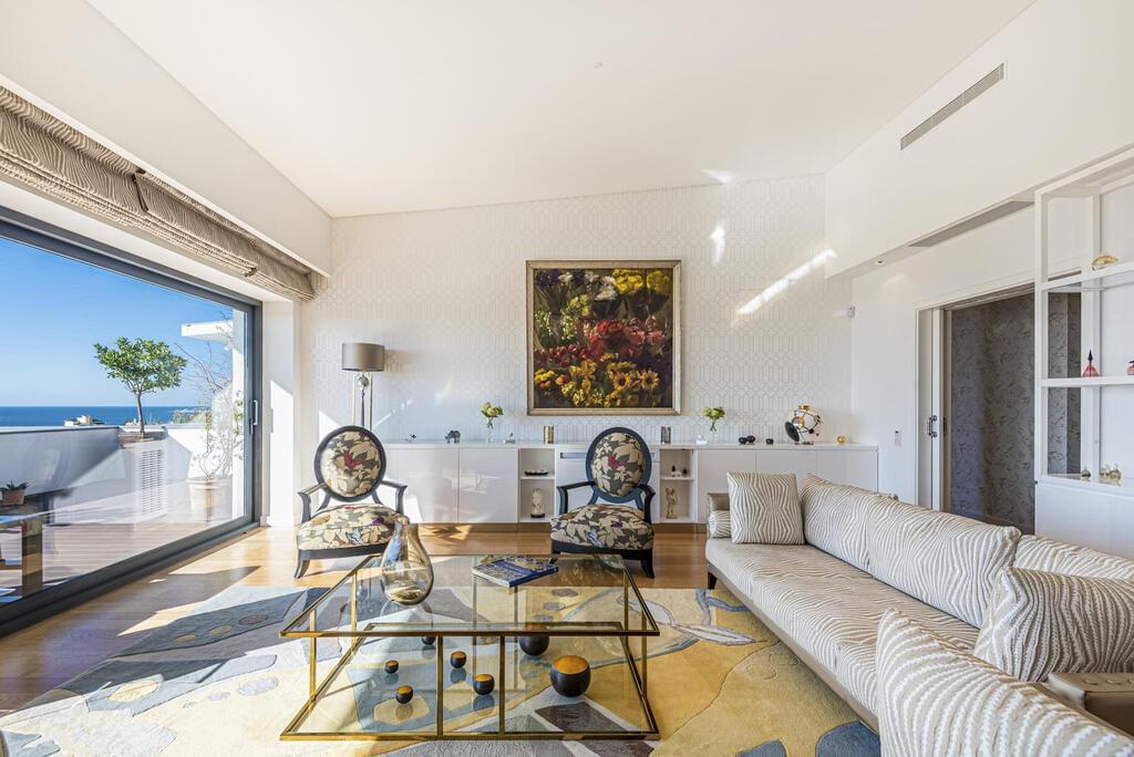 Maison normal T4+1 avec piscine dans un condominium fermé