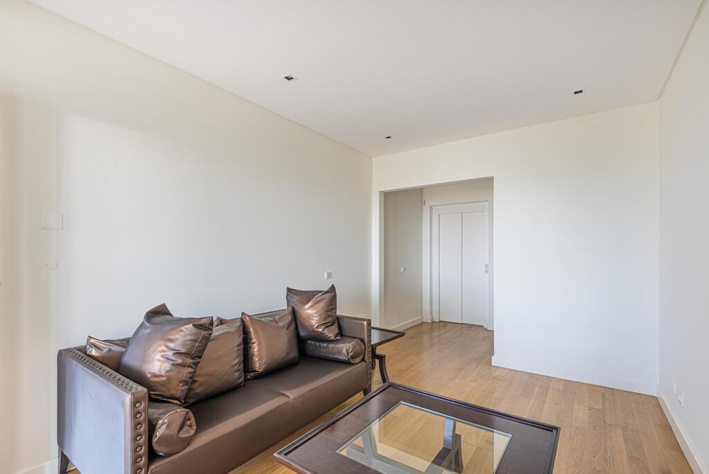 Maison normal T4+1 avec piscine dans un condominium fermé