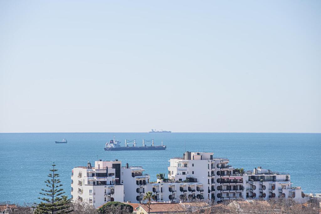 Maison normal T4+1 avec piscine dans un condominium fermé