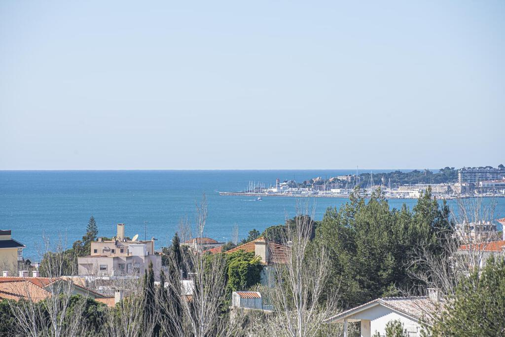 Maison normal T4+1 avec piscine dans un condominium fermé