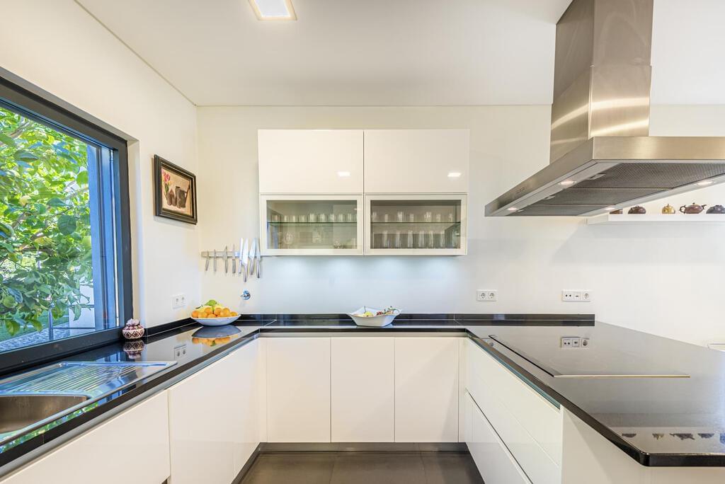 Maison normal T4+1 avec piscine dans un condominium fermé