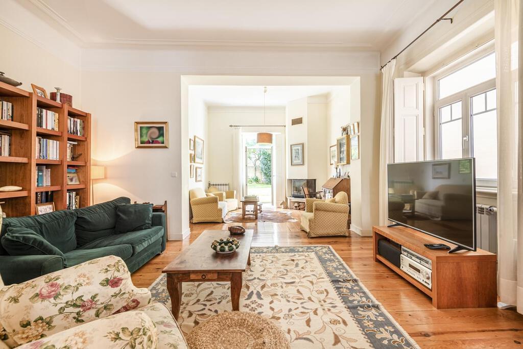 Moradia T5 com piscina