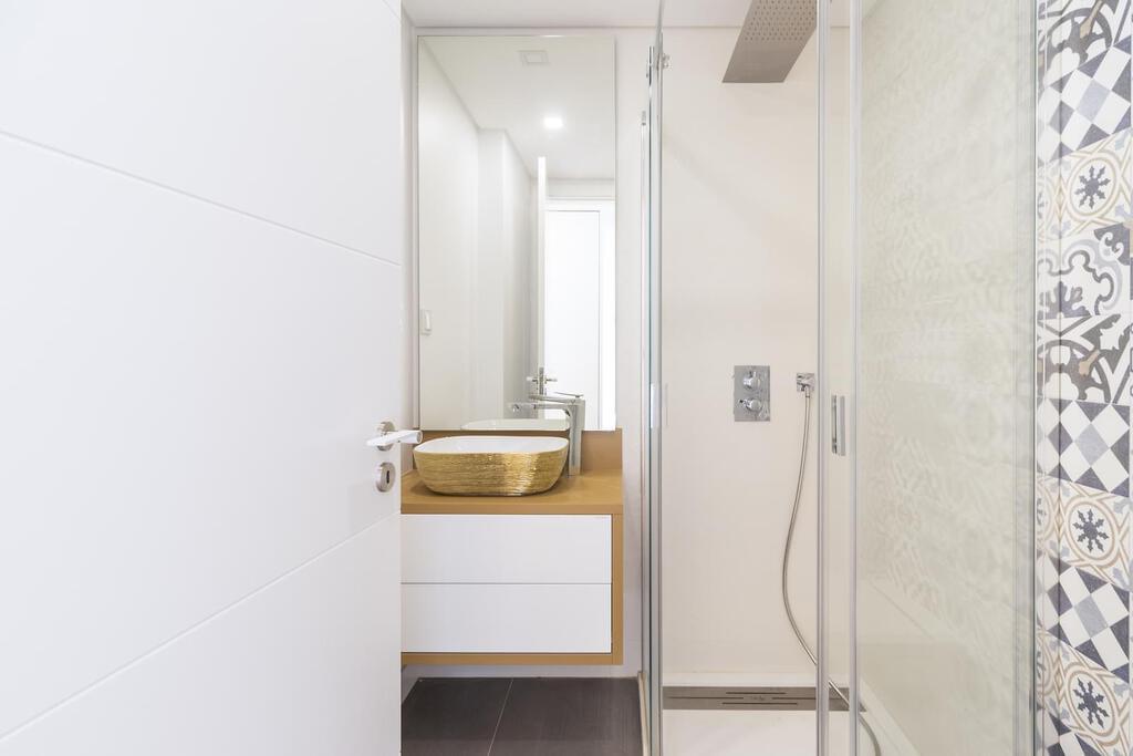 PF22029, Apartamento T4, Lisboa