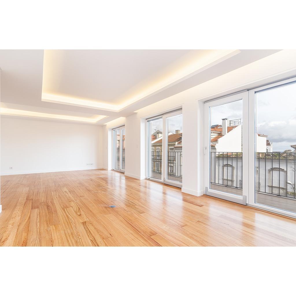 PF22029, Apartamento T4, Lisboa