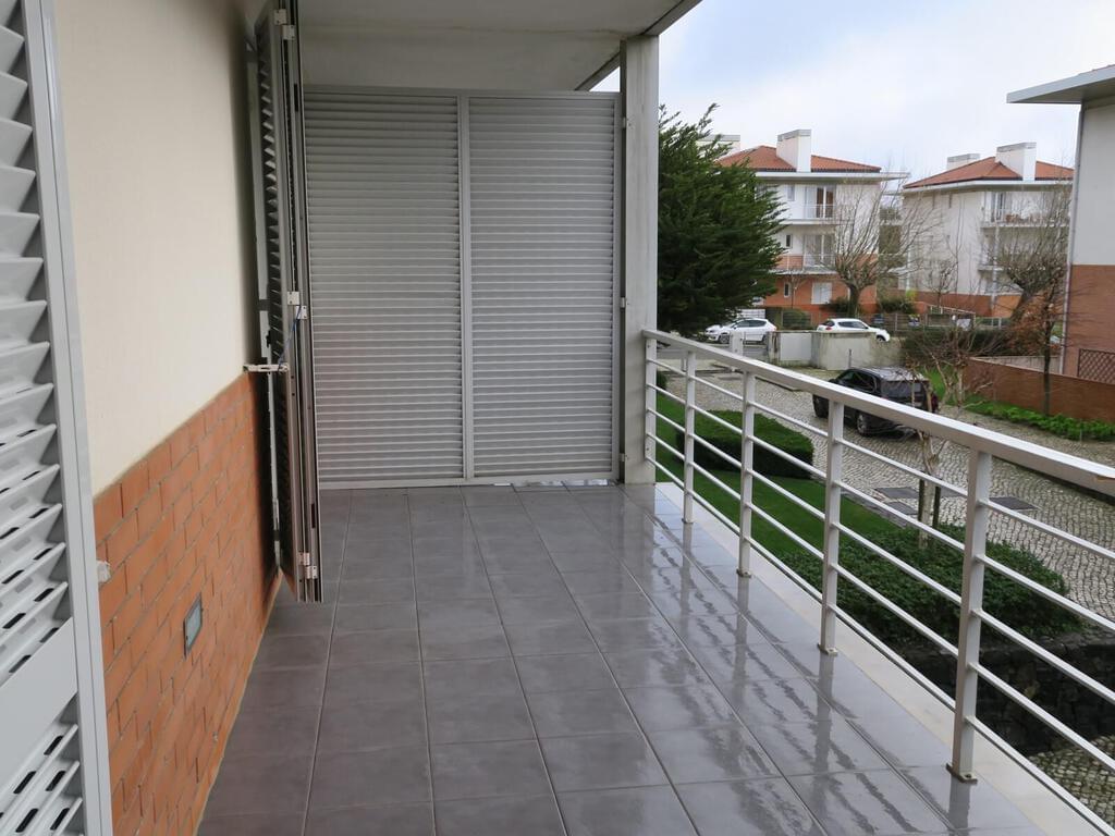 Appartement T3 duplex avec piscine dans un condominium fermé