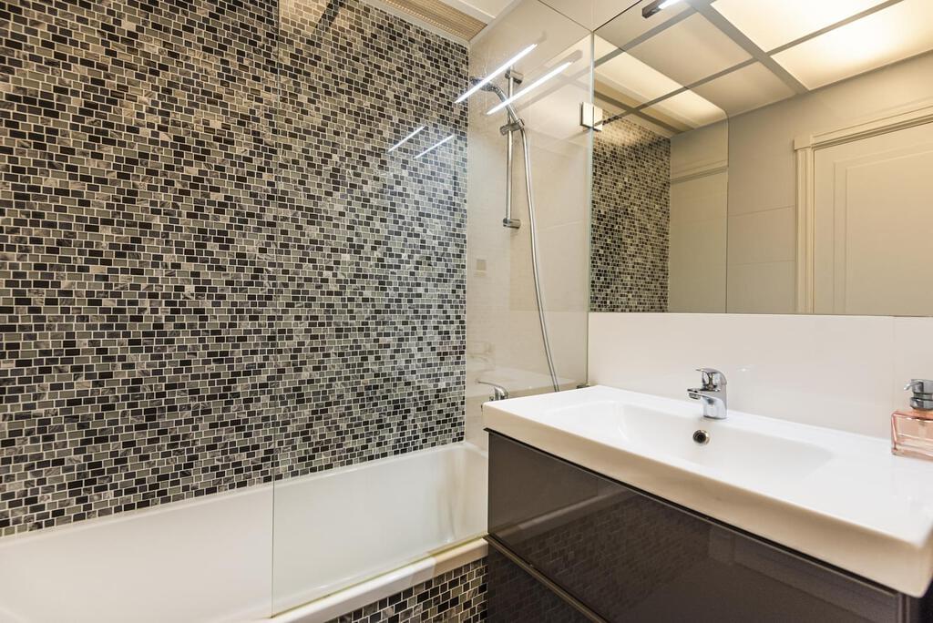 Apartamento T4+1 duplex com piscina em condomínio fechado