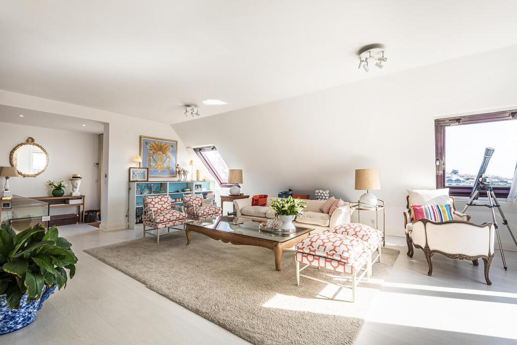 Apartamento T4+1 duplex com piscina em condomínio fechado