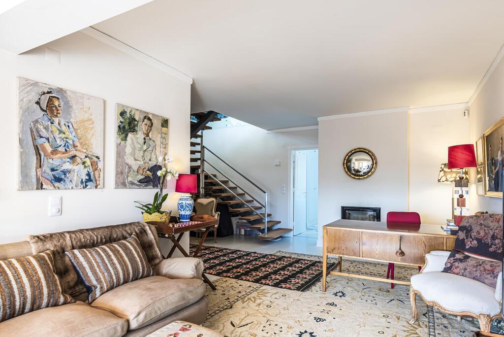 Apartamento T4+1 duplex com piscina em condomínio fechado