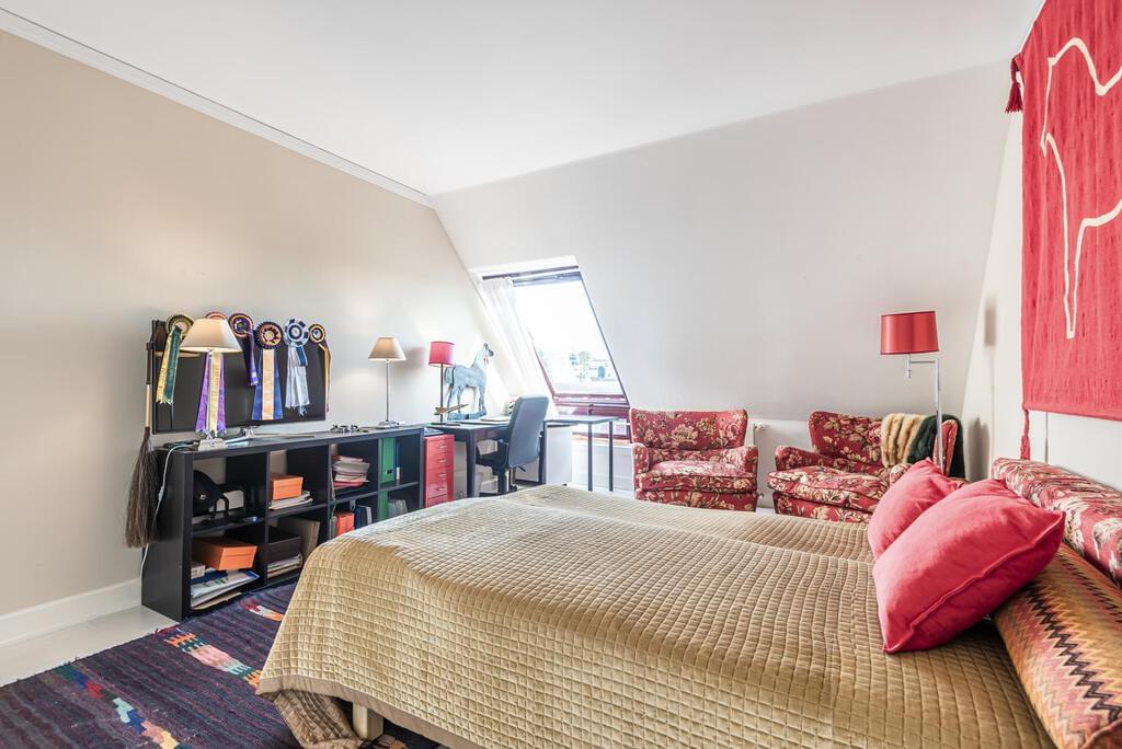 Apartamento T4+1 duplex com piscina em condomínio fechado