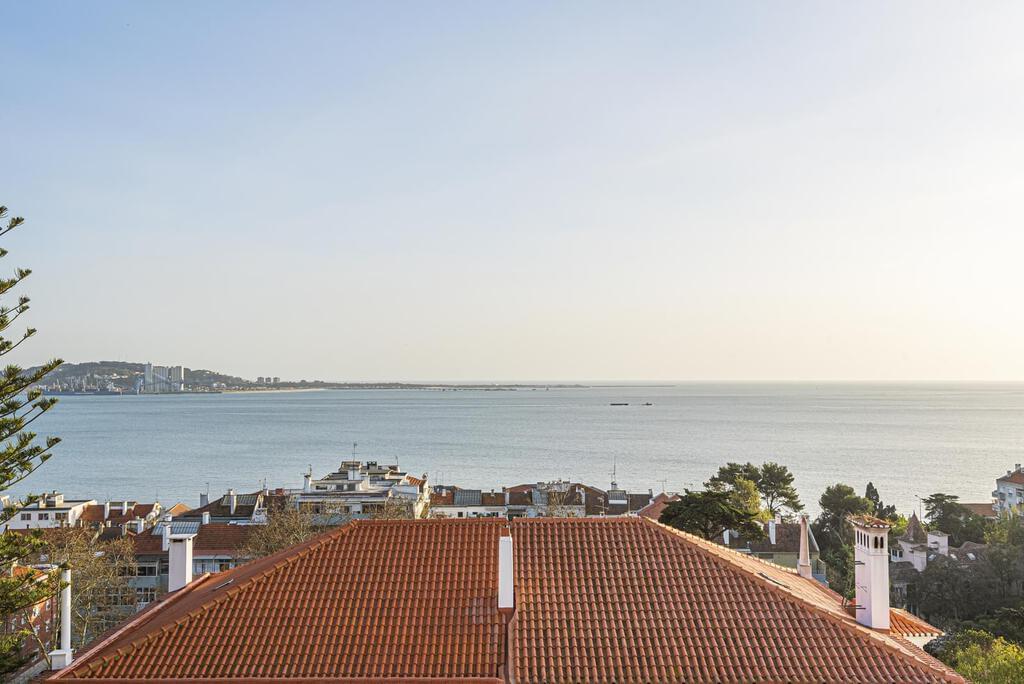 PF22149, Moradia T4, Oeiras