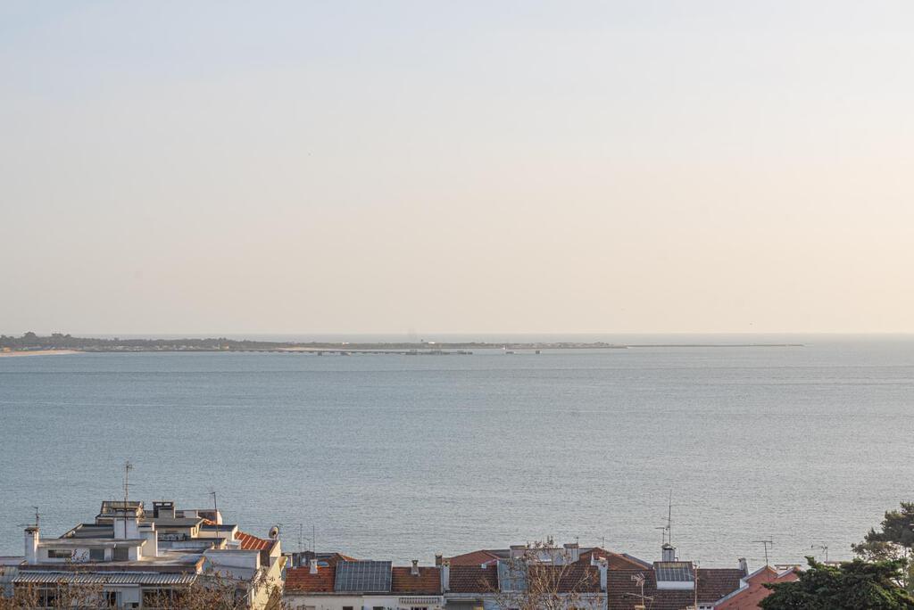 PF22149, Moradia T4, Oeiras