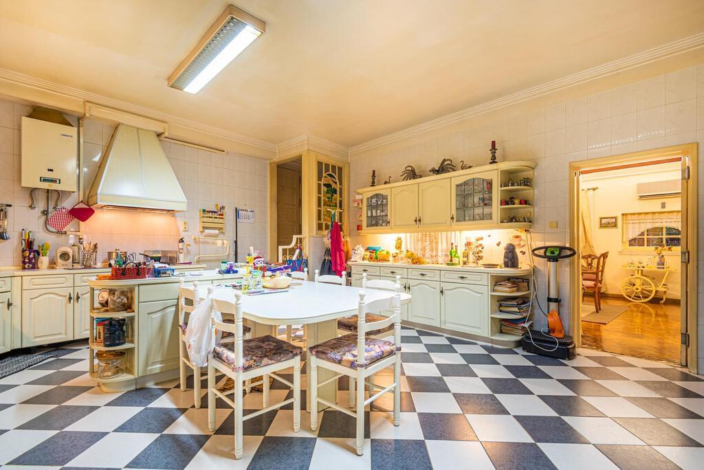 PF22149, Moradia T4, Oeiras