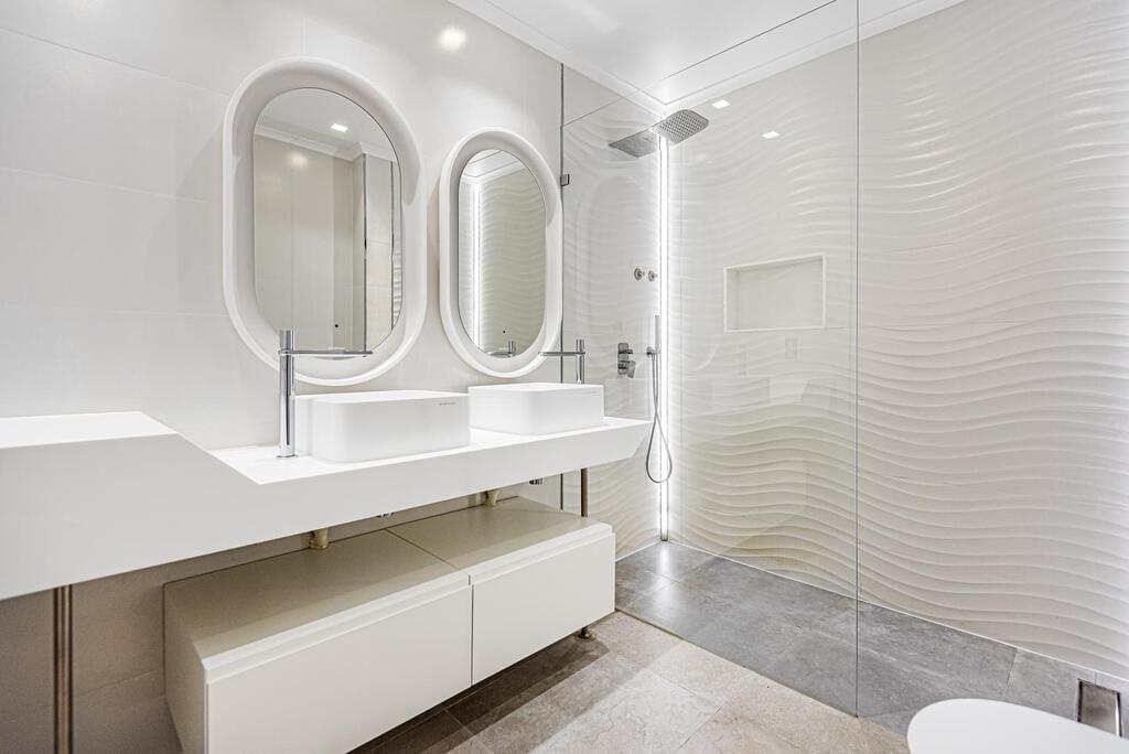 Appartement T2 avec piscine dans un condominium fermé