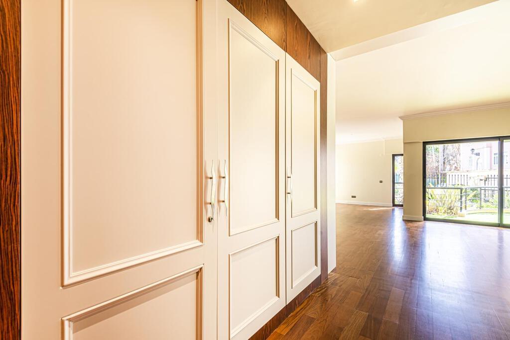 Appartement T2 avec piscine dans un condominium fermé