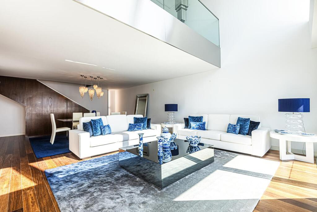 3 Bedroom Duplex with swimming pool, Centro Cascais, Cascais