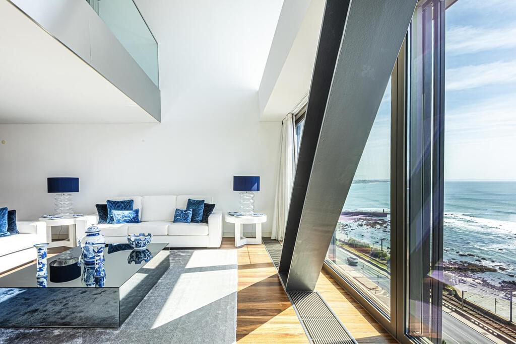 3 Bedroom Duplex with swimming pool, Centro Cascais, Cascais
