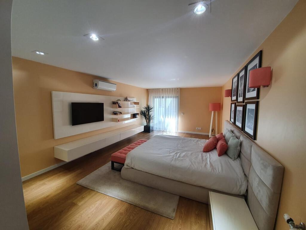 Moradia T4 na Parede