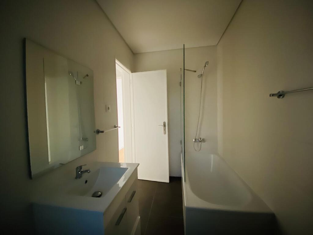 PF22430, Apartamento T2, Lisboa