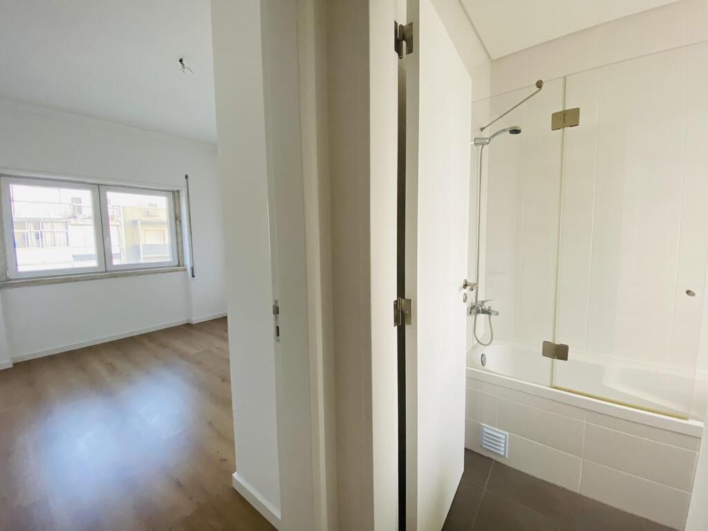 PF22444, Apartamento T2, Lisboa