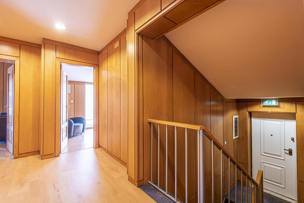 PF22802, Moradia T9, Cascais