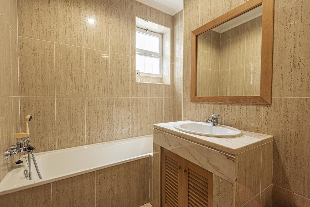 PF22802, Moradia T9, Cascais