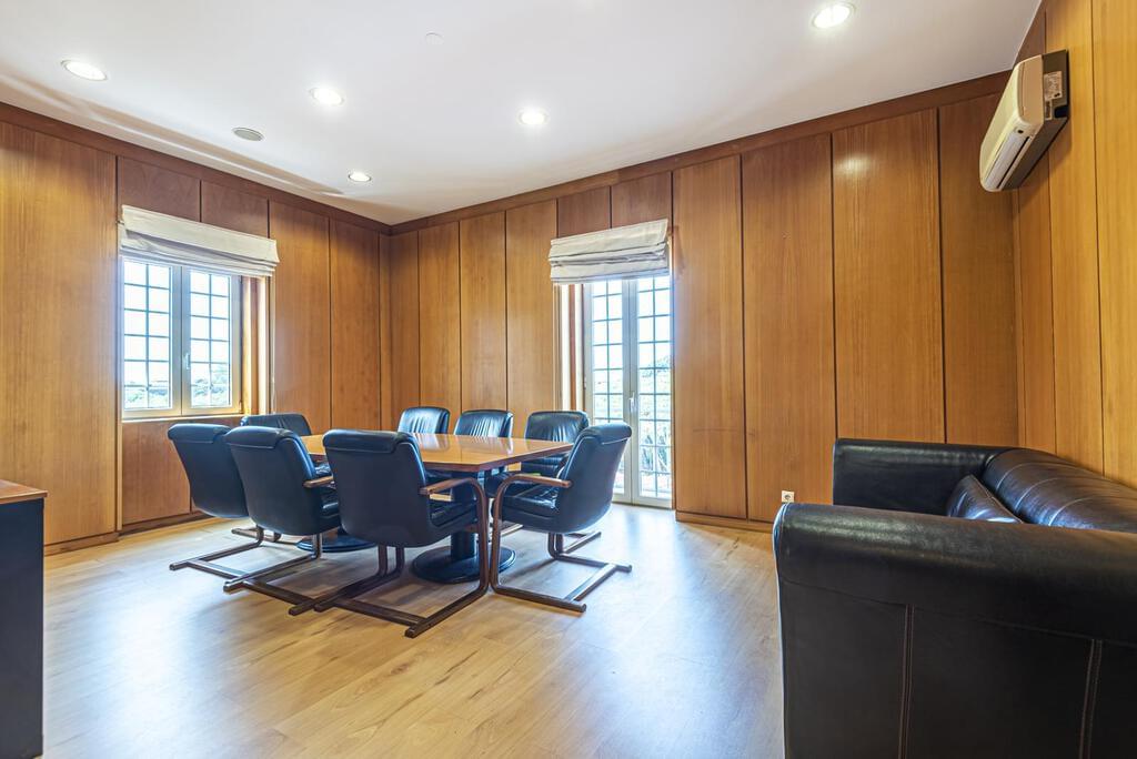 PF22802, Moradia T9, Cascais