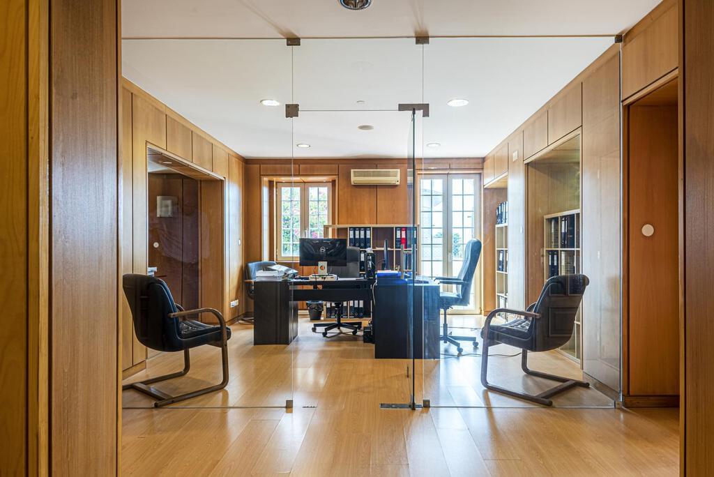 PF22802, Moradia T9, Cascais