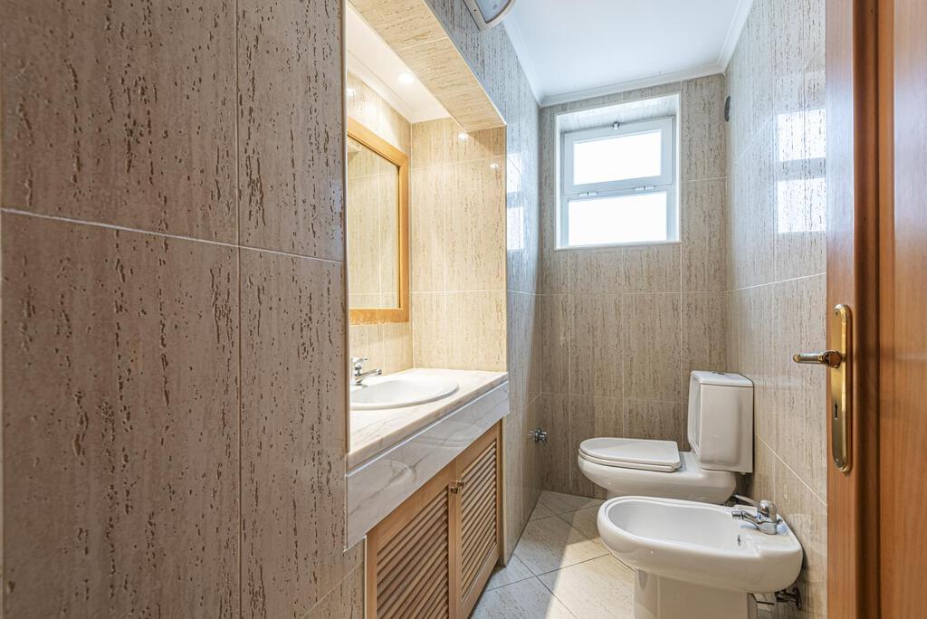 PF22802, Moradia T9, Cascais