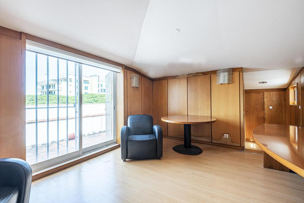 PF22802, Moradia T9, Cascais