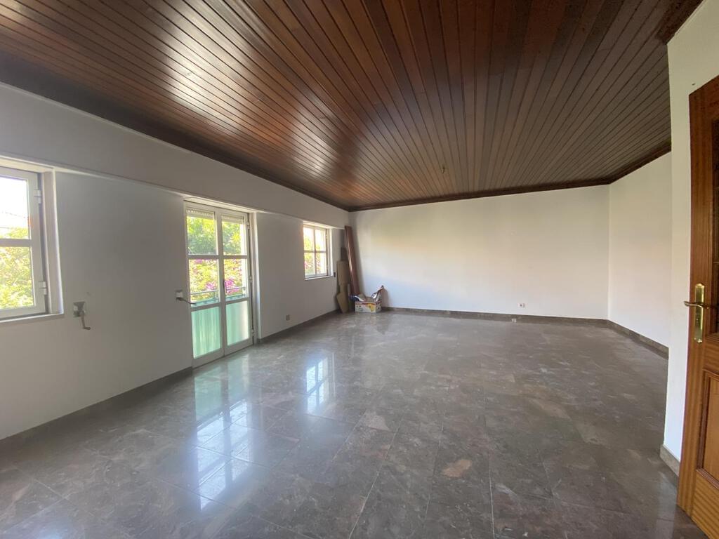 PF23021, Apartamento T2, Cascais