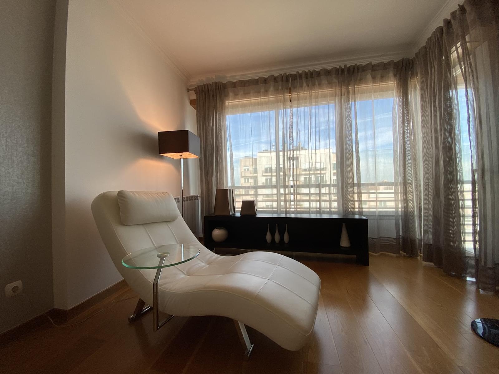 Apartamento T4 com estacionamento, Telheiras, Lisboa - Imagem 15
