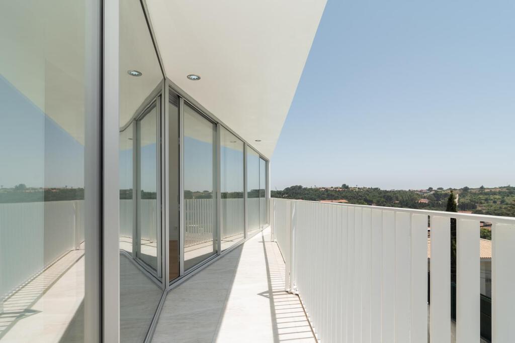 PF23169, Moradia T4, Oeiras