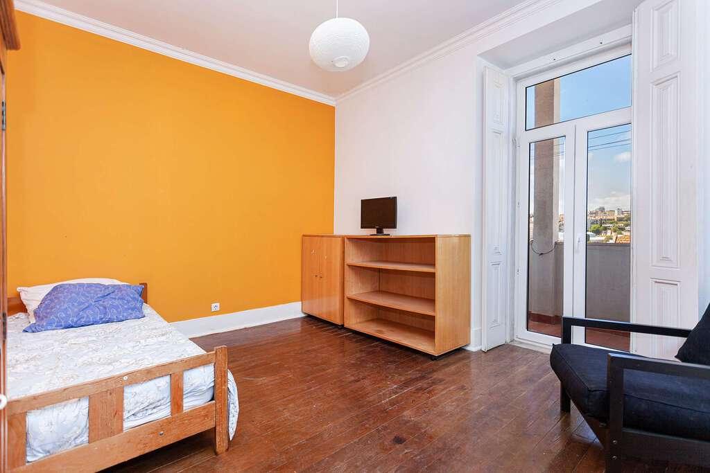 PF23355, Apartamento T2 + 2, Lisboa