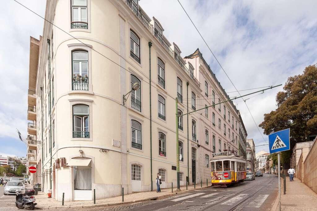 PF23369, Apartamento T2, Lisboa