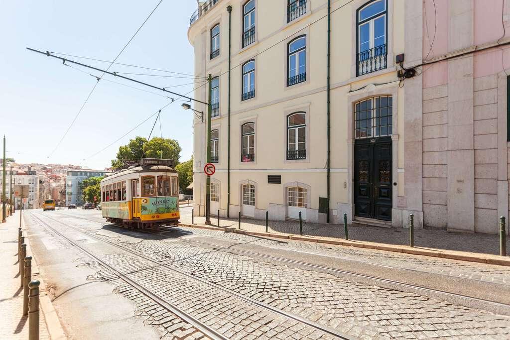 PF23369, Apartamento T2, Lisboa