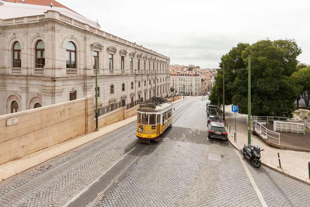 PF23369, Apartamento T2, Lisboa